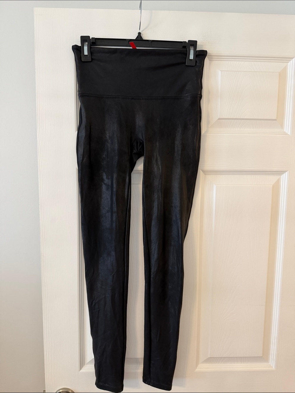 SPANX Black High-Waist Shaping Leggings with Red Tag size L BNWOT